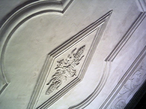 ceiling
                  detail plaster